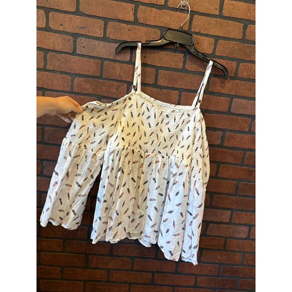 Torrid 2X White Feather Challis Cold Shoulder Blouse NWT Festival Hippie Meadow - Picture 4 of 12